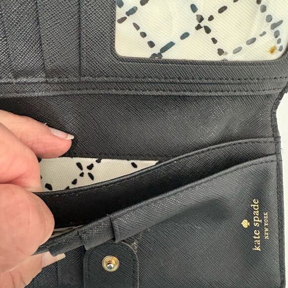 kate spade Gold Label Classic Wallet - 15 Credit Card/ID Slots - Picture 8 of 12